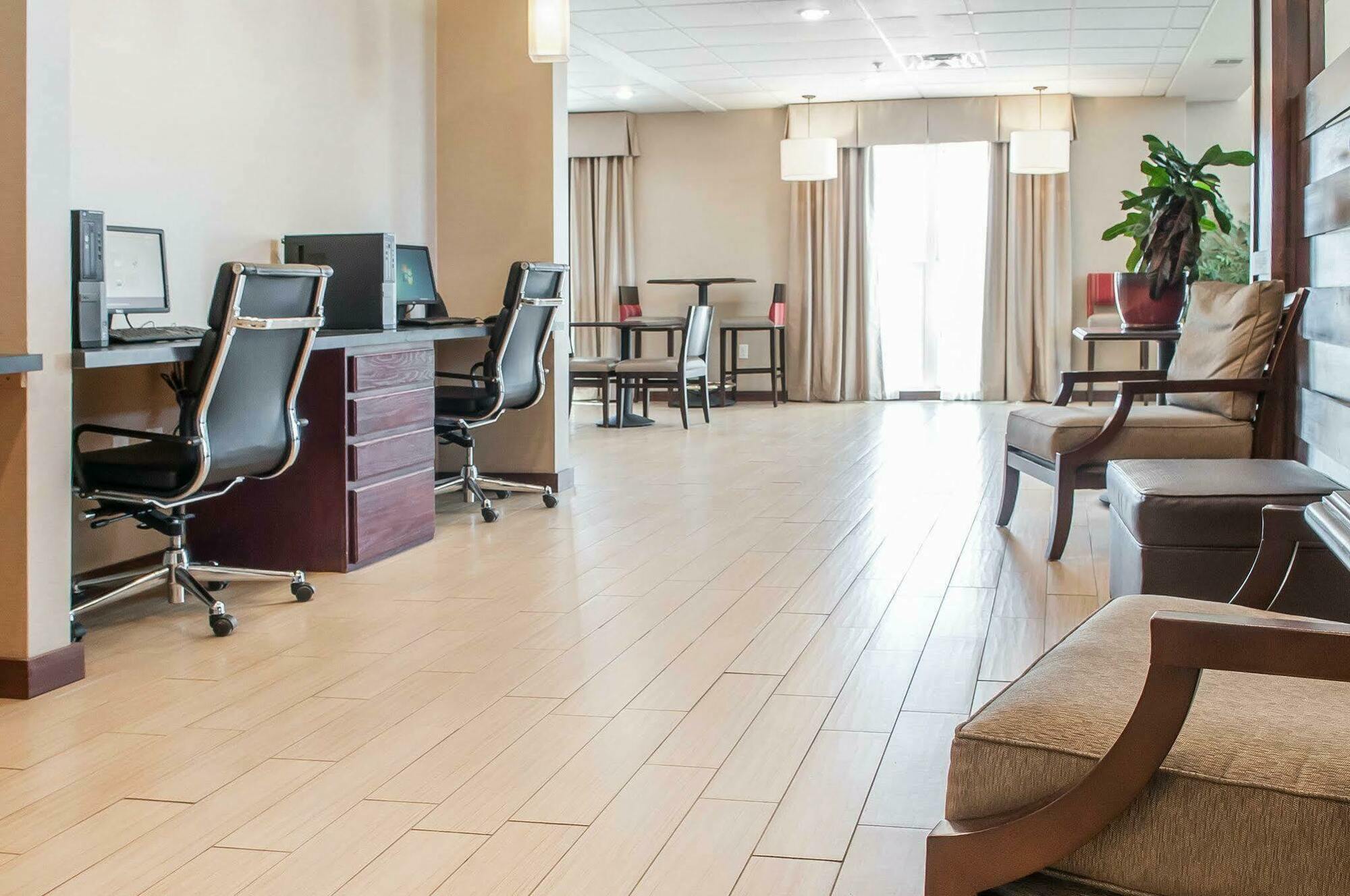 Comfort Suites Farmington Luaran gambar