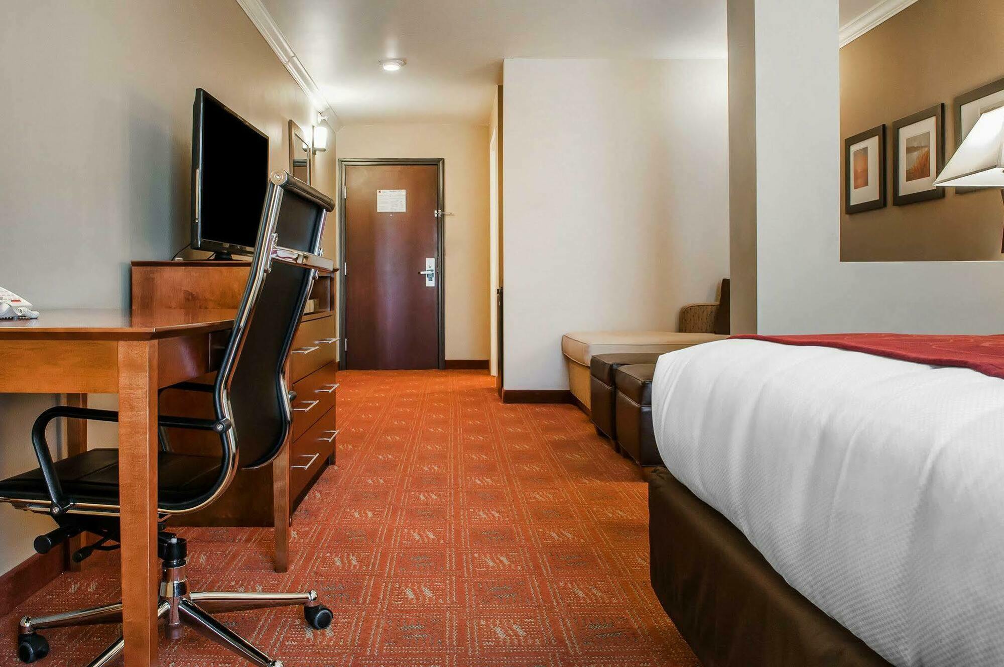 Comfort Suites Farmington Luaran gambar